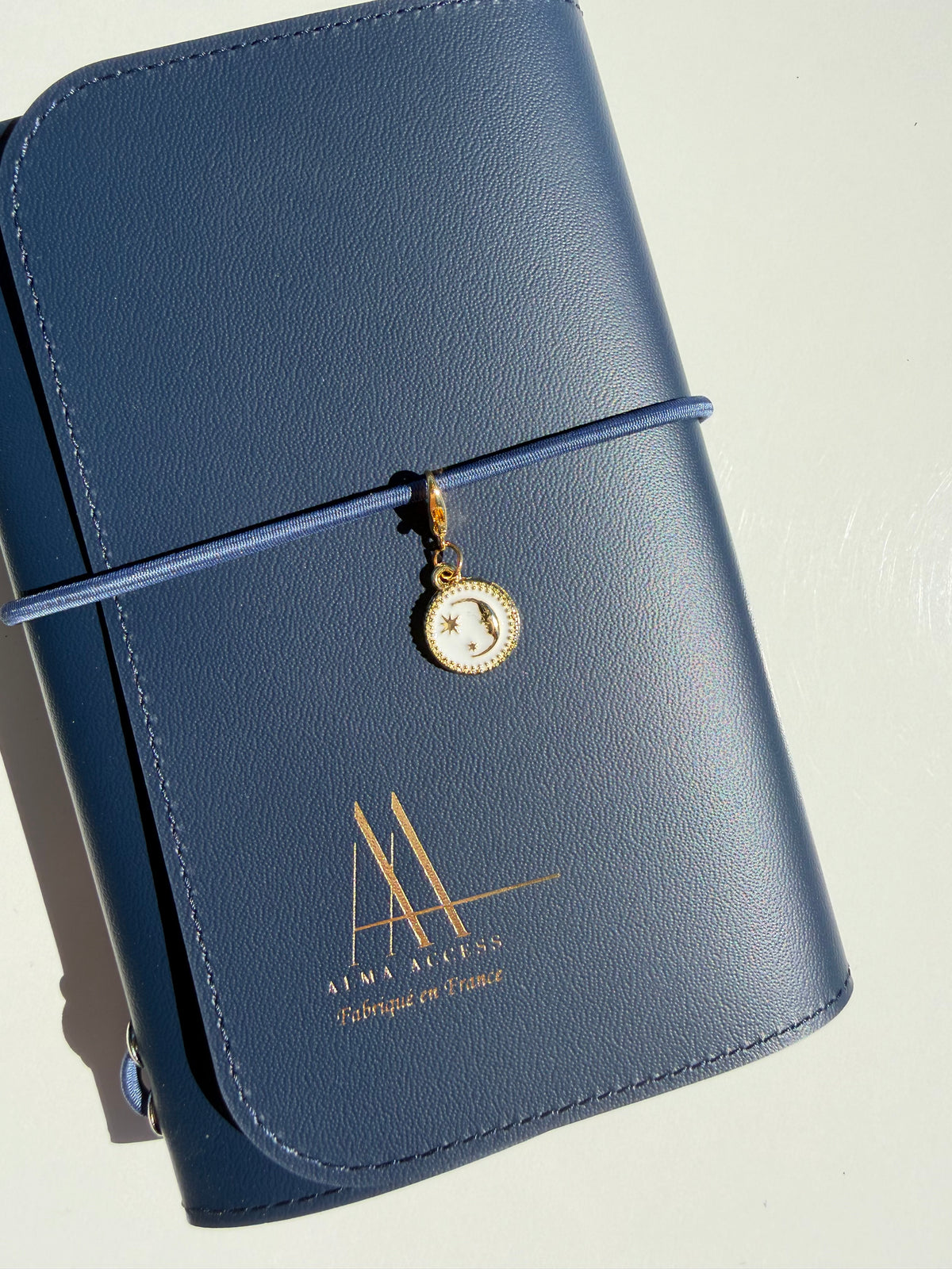 Carnet A6 et son étui en cuir recyclé